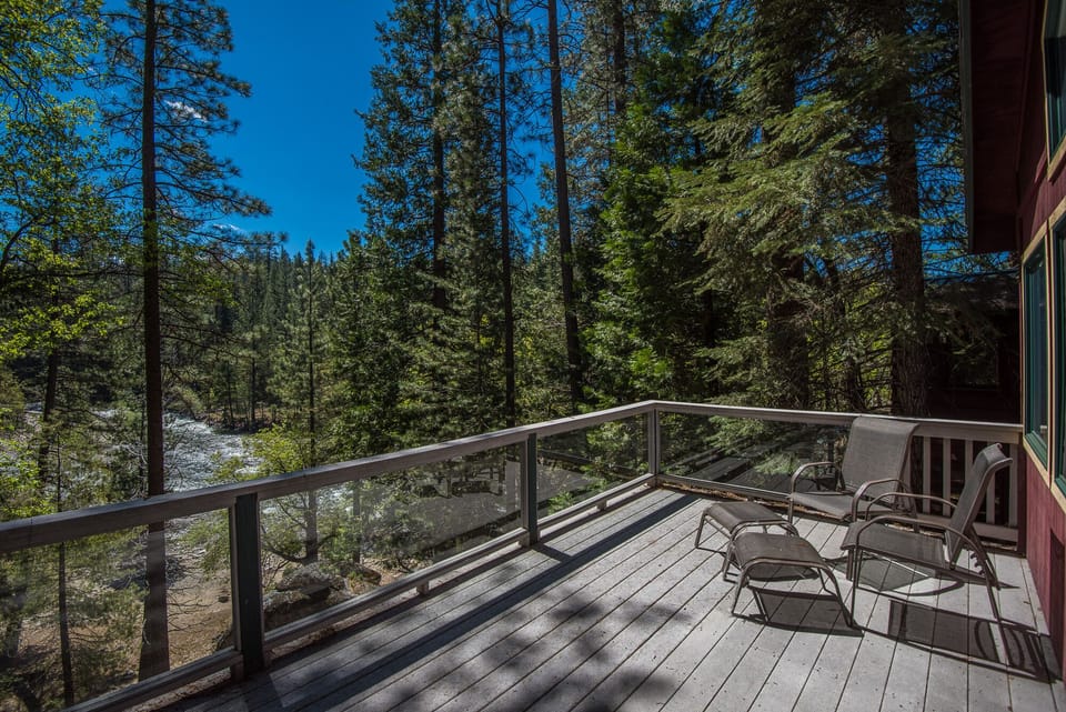 Amazing View of the Merced River!