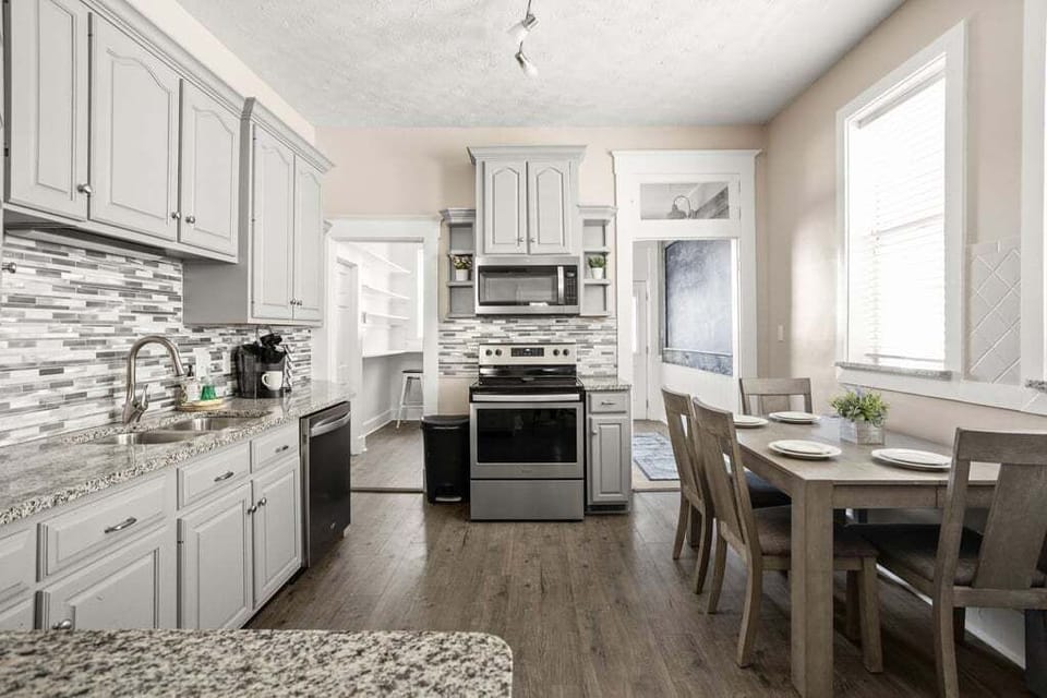 Enjoy the fully stocked kitchen with complementary coffee