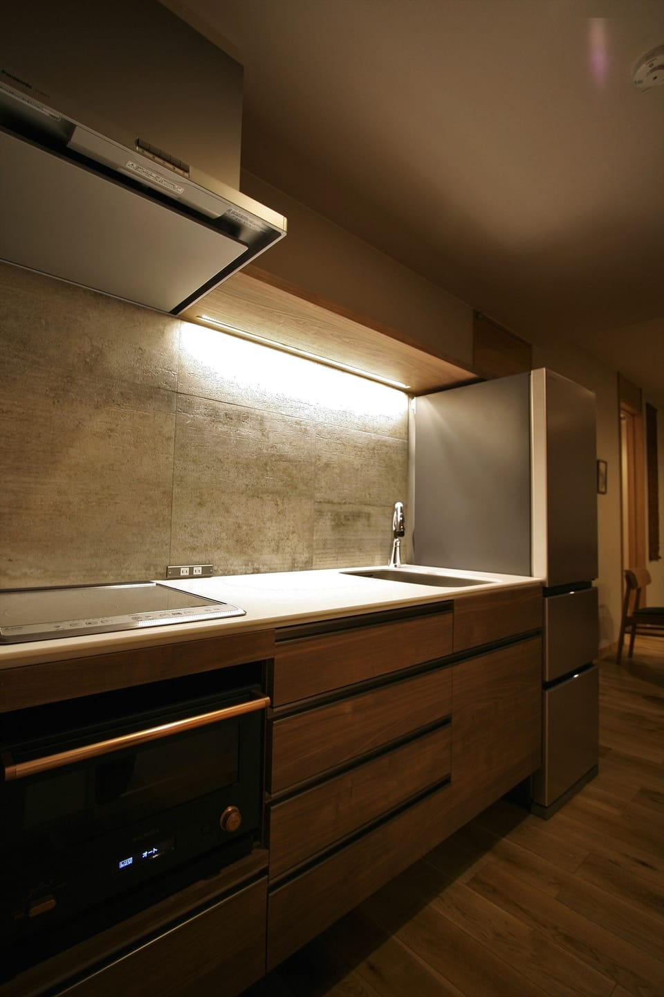 House, 2 Bedrooms | Private kitchen | Full-size fridge, microwave, stovetop, electric kettle