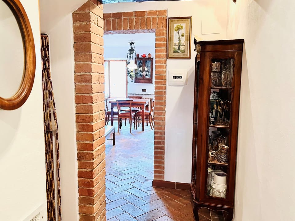 Traditional Apartment | Private kitchen