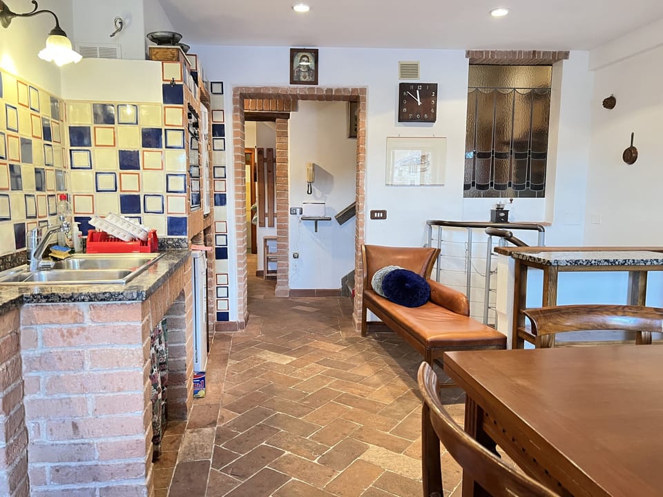 Traditional Apartment | Private kitchen