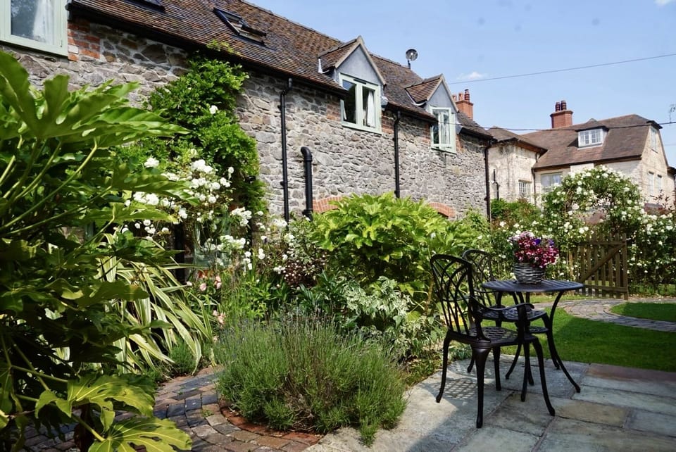 House | Outdoor dining
