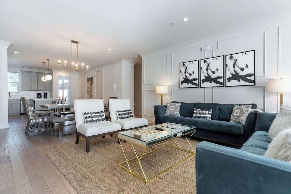  Stylish seating, contemporary art, and abundant natural light create a vibrant retreat!