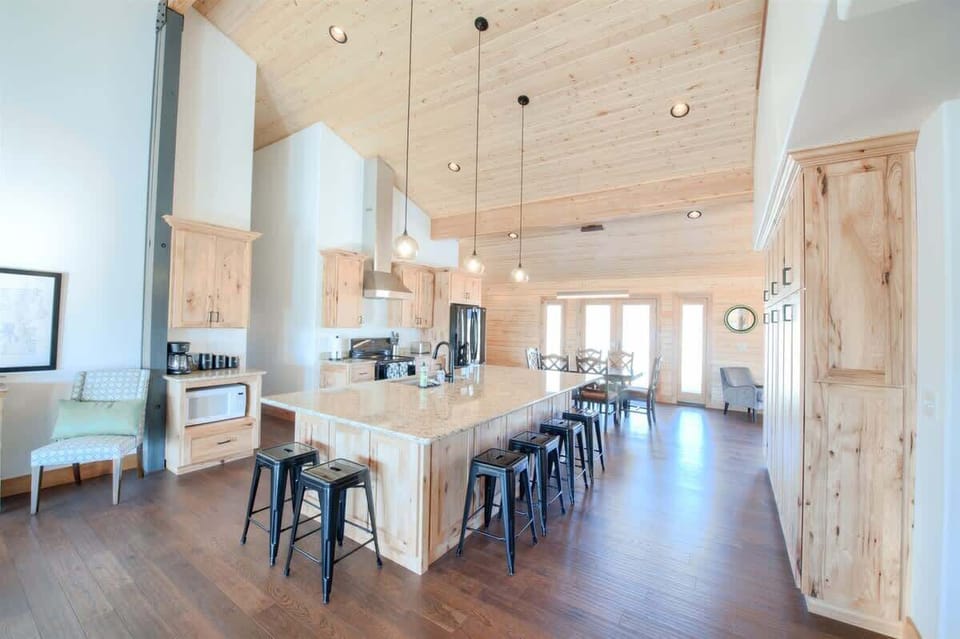 Kitchen Island