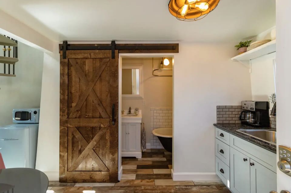 We love a barn door moment!