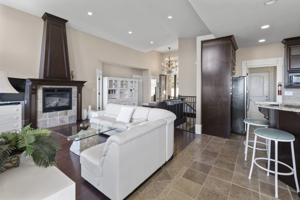 Living room with fireplace
