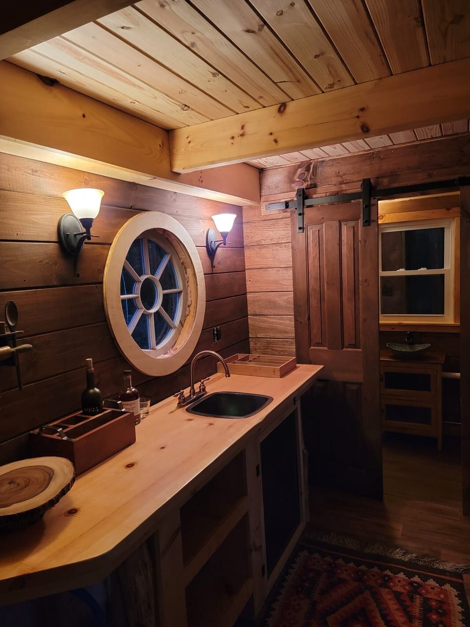 Kitchen area