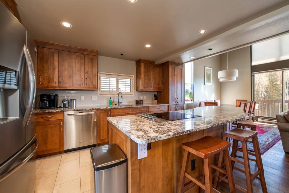 The high-end finishes and spacious layout make cooking a pleasure.