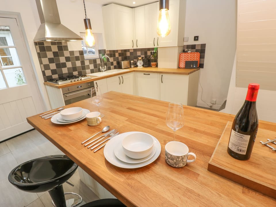 Cottage | Interior
