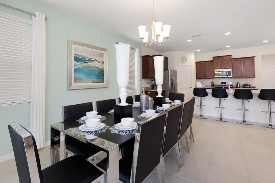 06_Dining_Room_0721.jpg