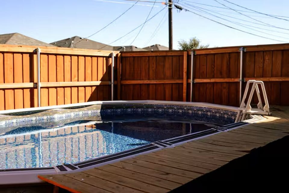 Pool area