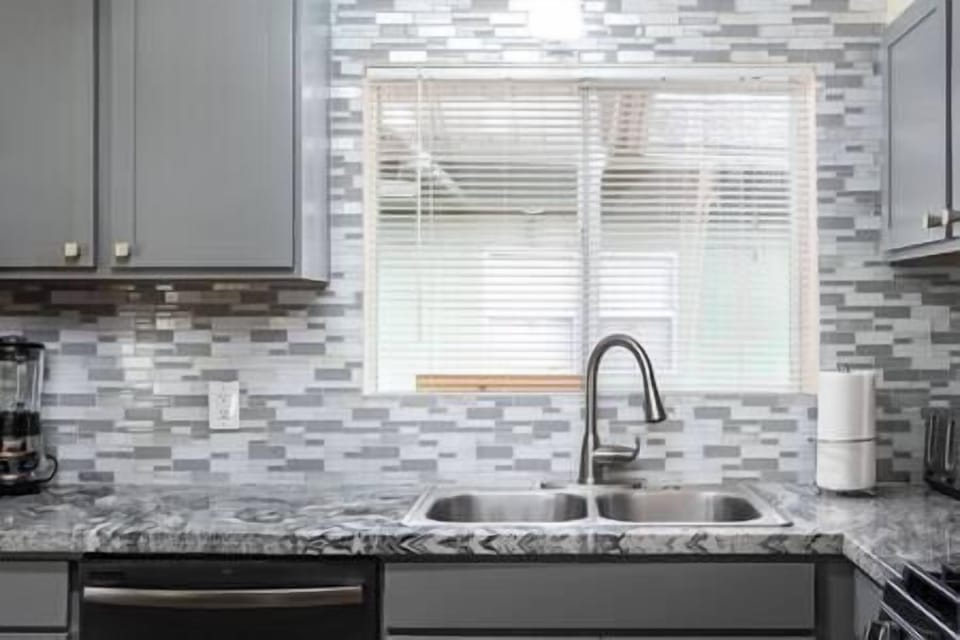 Kitchen (3)