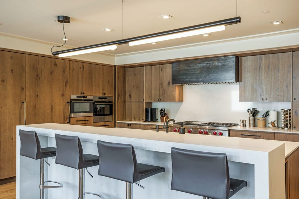 Kitchen with Island and Range