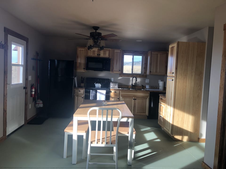 Full kitchen.  Bring your favorite food and beverages to enjoy!