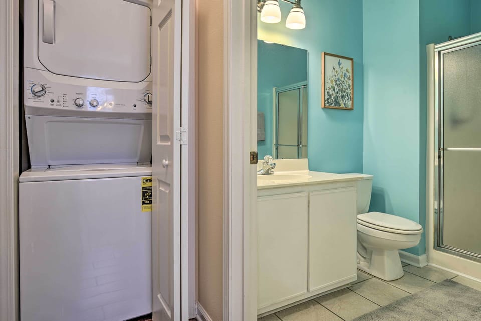 Laundry Area | Washer & Dryer