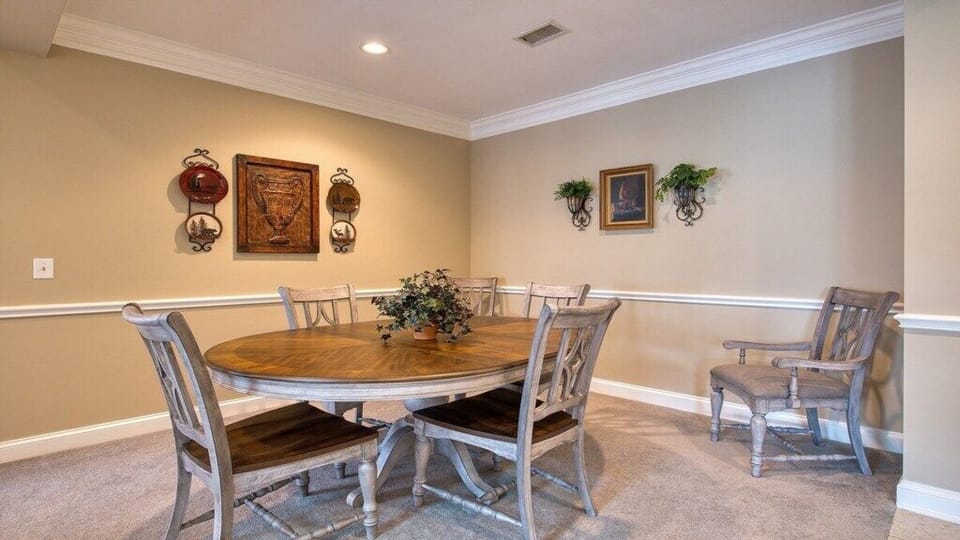Formal Dining Room 2