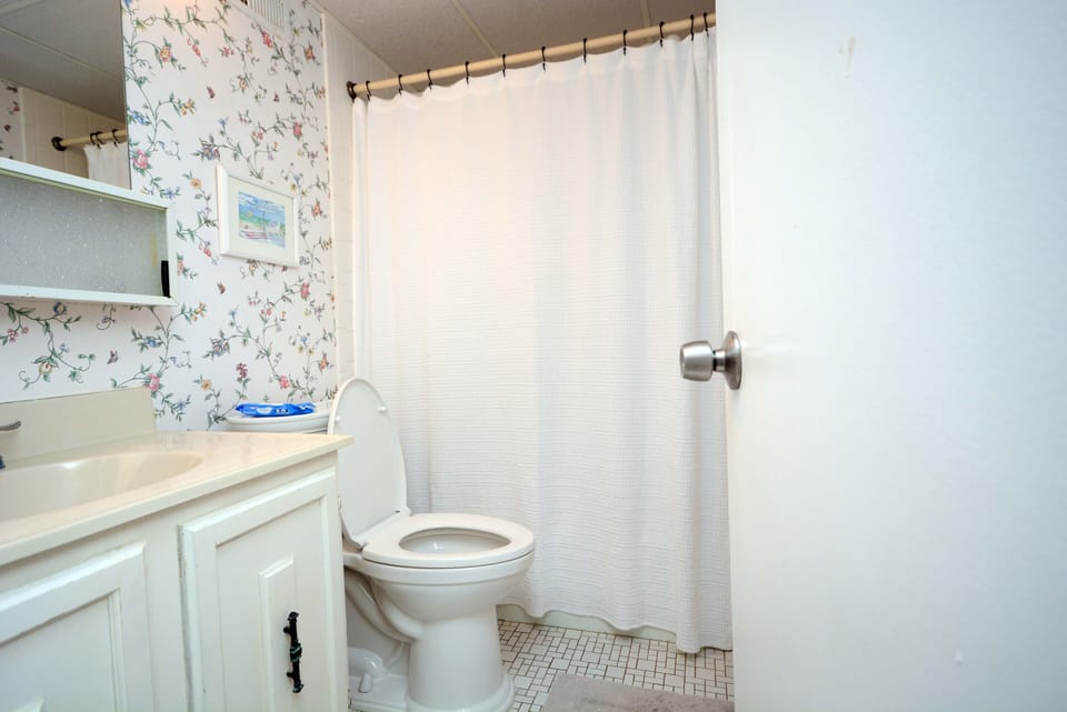 MASTER-BATH