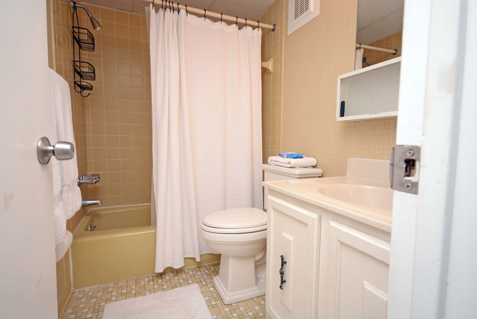 HALL-BATHROOM