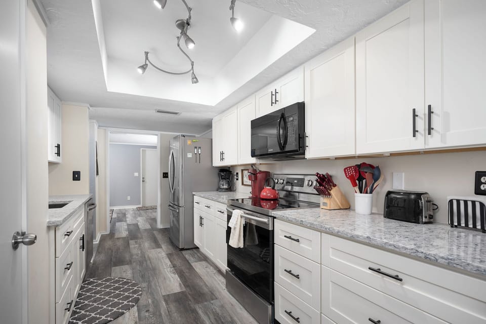 Condo (3 Bedrooms) | Property amenity