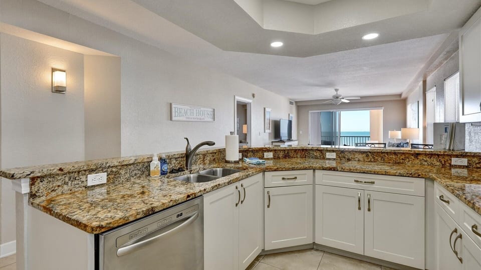 Large Kitchen