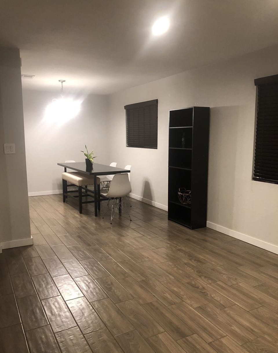 Dining room table 