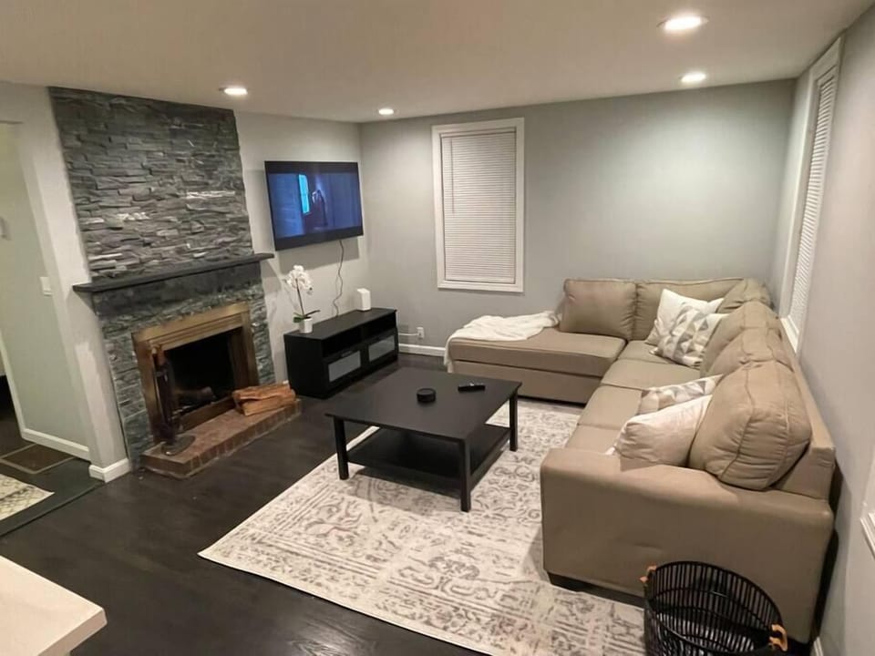 Living room (1)