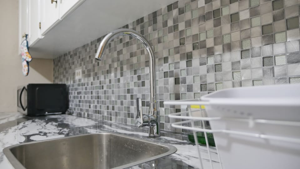 Apartment | Private kitchen | Fridge, microwave, oven, stovetop