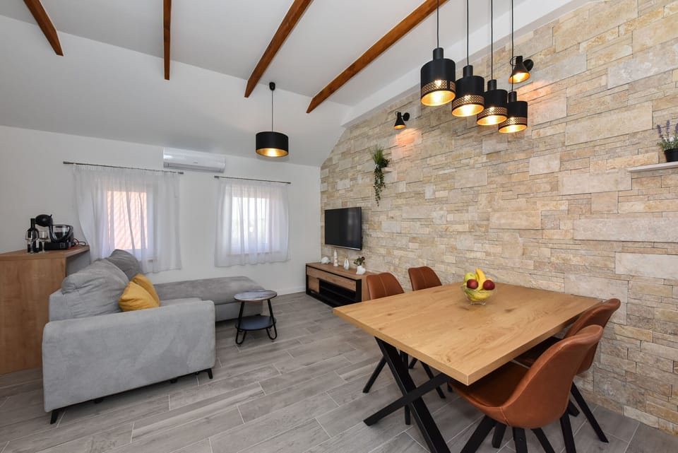 Villa, 2 Bedrooms, Private Pool, Sea View | In-room dining