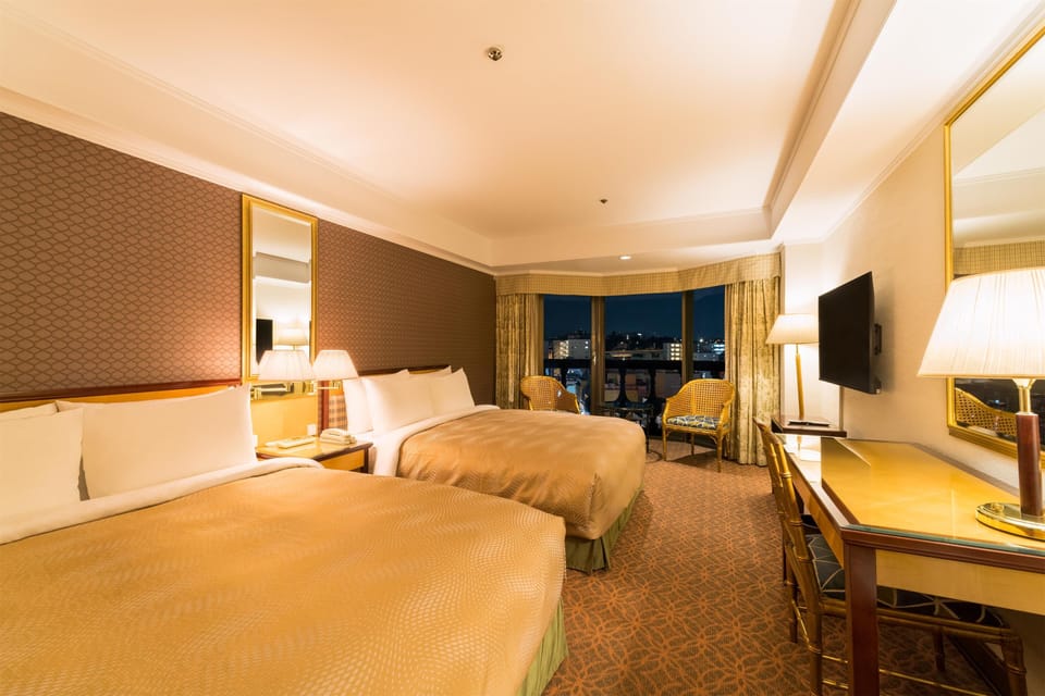 Deluxe Twin Room, Non Smoking | Premium bedding, down comforters, in-room safe, desk