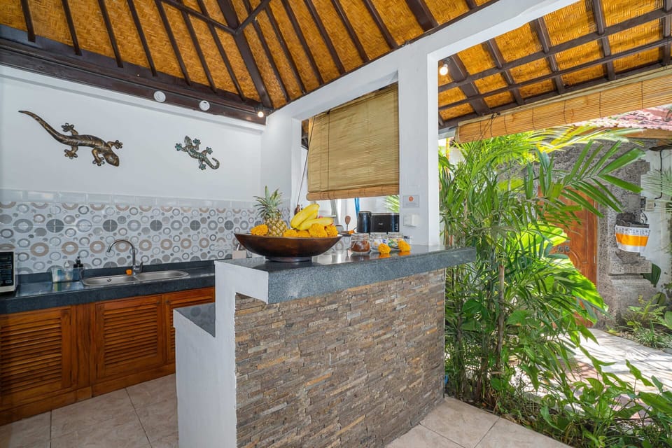 Basic Villa, Multiple Beds | Private kitchen | Fridge, microwave, stovetop, coffee/tea maker