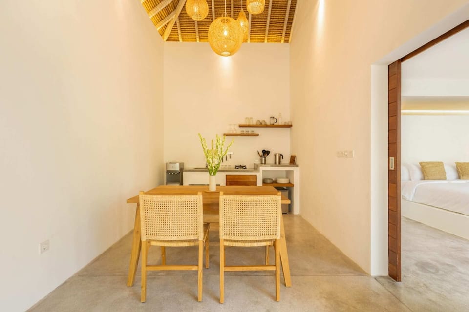 Basic Villa, 1 King Bed | Private kitchen | Fridge, stovetop, coffee/tea maker, electric kettle