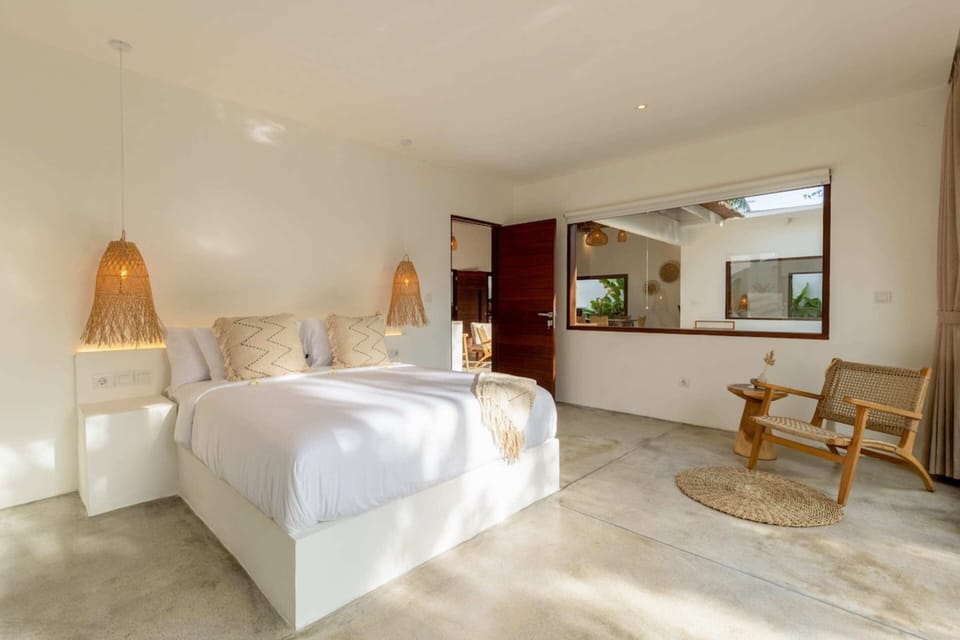 Basic Villa, 2 Queen Beds | 2 bedrooms, cribs/infant beds, bed sheets
