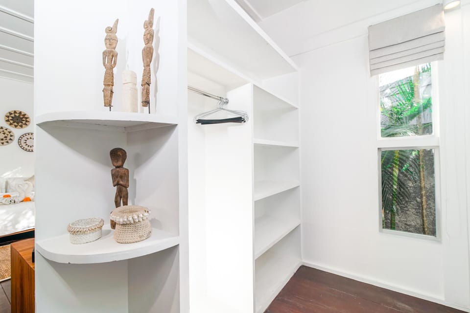 Basic Villa, Multiple Beds | Interior