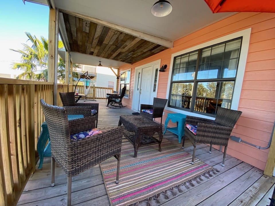 Large porch with comfortable seating for everyone!