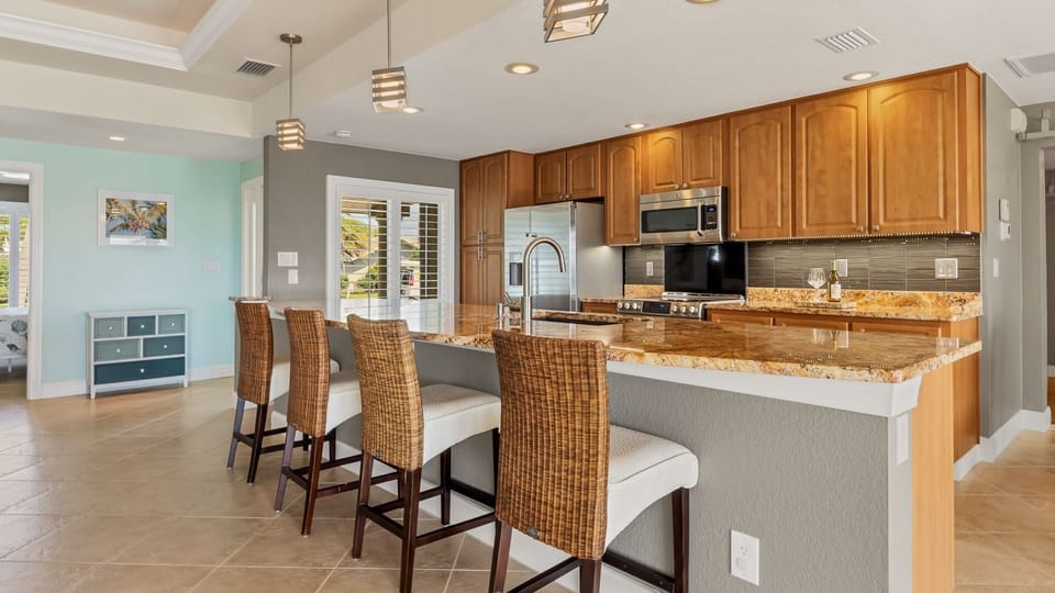 Kitchen with bar seating