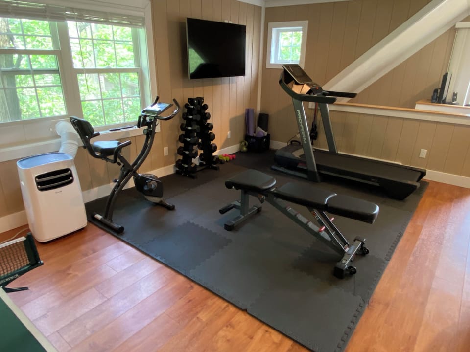 Studio exercise equipment