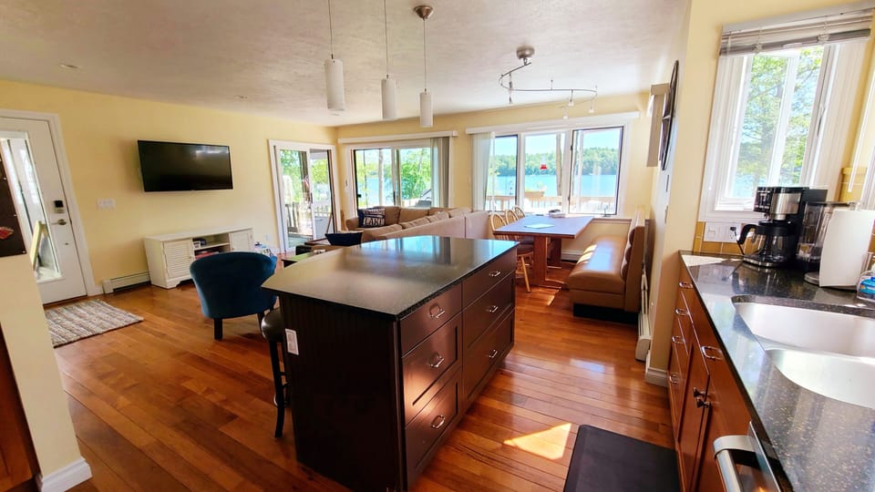 Main kitchen and dining area