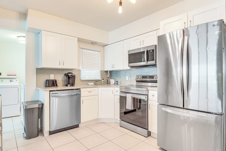 Kitchen | Cooking Basics | Spices | Toaster | Blender