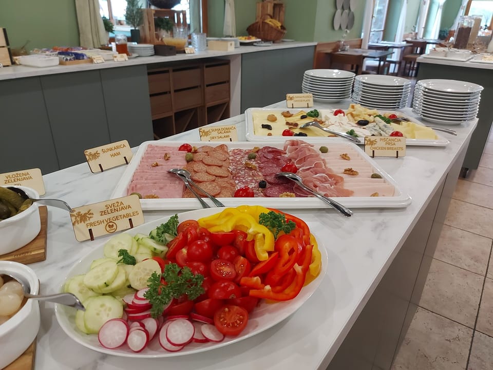 Breakfast buffet