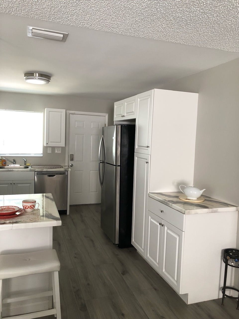 kitchenette