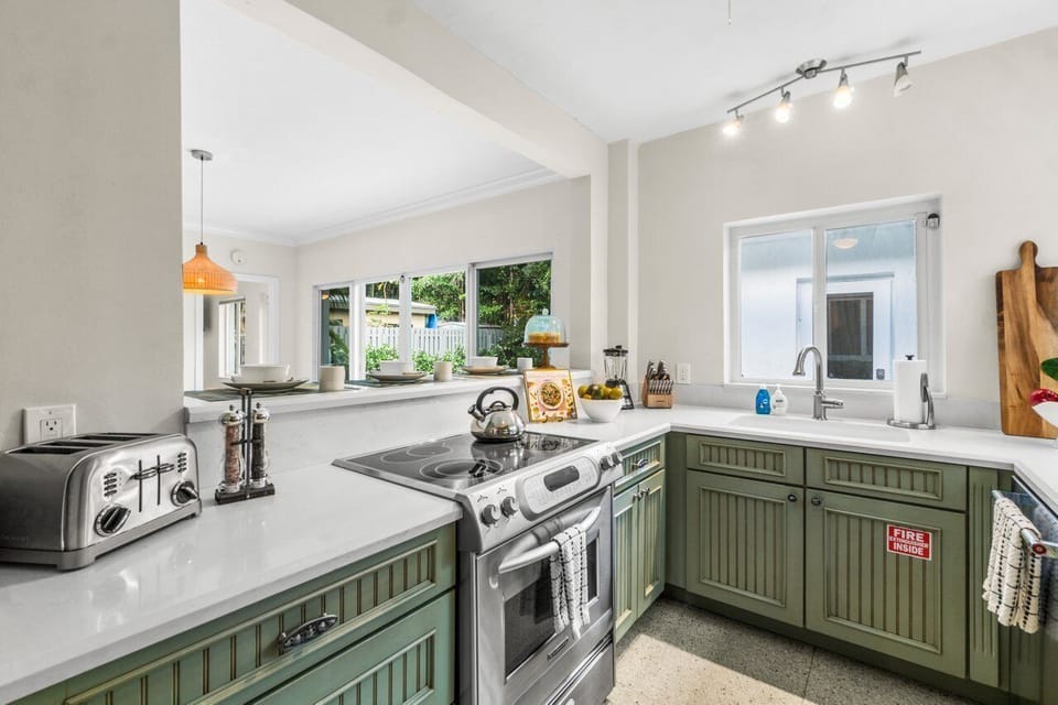 The countertops are gorgeous and give you plenty of room to work.