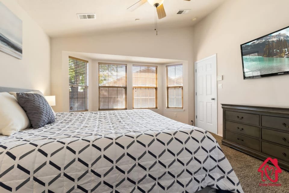 Plenty of storage in the master bedroom