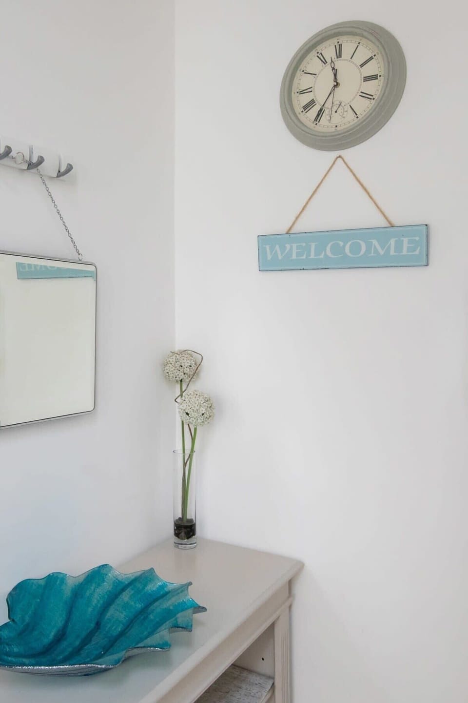 Welcome to our newly refurbished apartment on the sea front in Bognor Regis