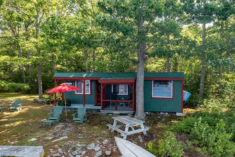 Waterfront cottage.   Screened in porch.  
