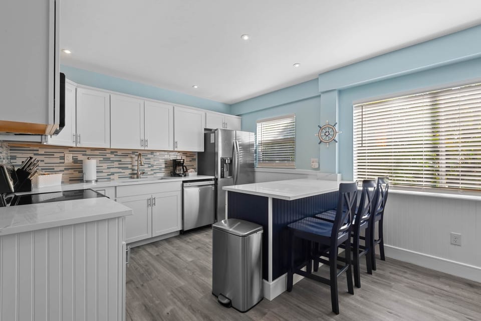 Kitchen (1)