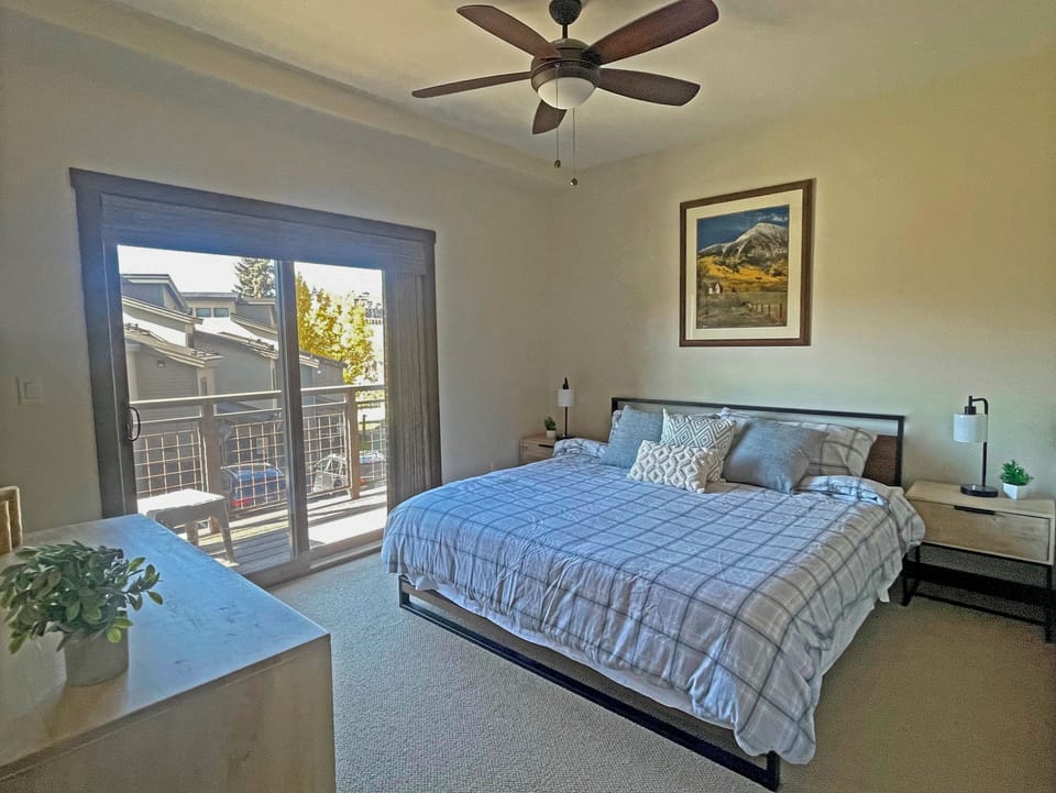 King bedroom with private deck and 42" TV with Roku and cable