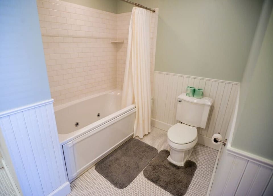 Bathroom #1