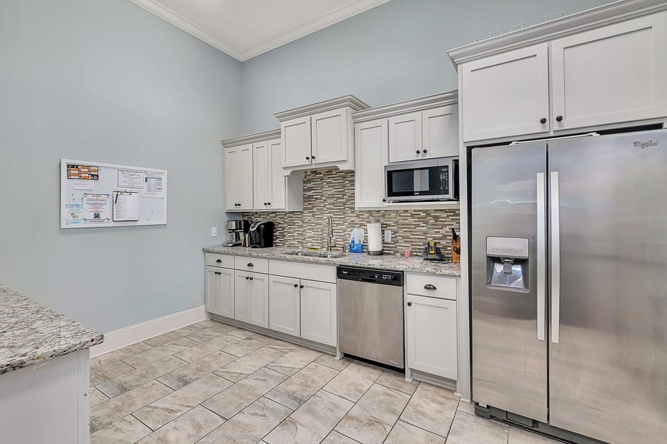 Clubhouse Kitchen