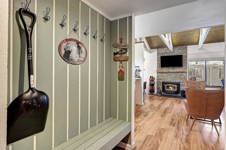 Entryway storage and bench