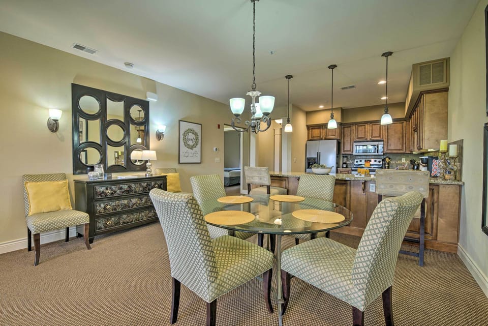 Dining Area | Dishware Provided